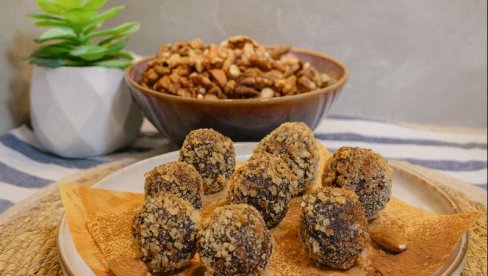 ПОСНЕ УРМА КУГЛИЦЕ: Колач на води