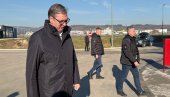 Vučić obilazi završne radove logističko-industrijskog parka CTPark