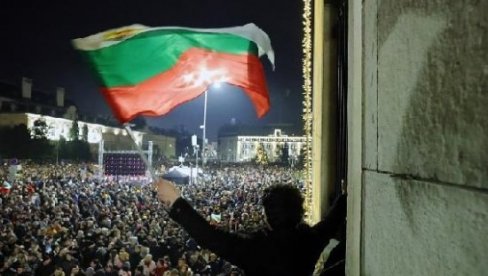 PALA VLADA U BUGARSKOJ! Premijer Željazkov podneo ostavku