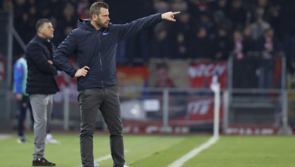 ТРЕНЕР ШТУРМА НЕЗАДОВОЉАН И ЉУТ: Није ми јасно зашто је ВАР реаговао, то је био обичан дуел!