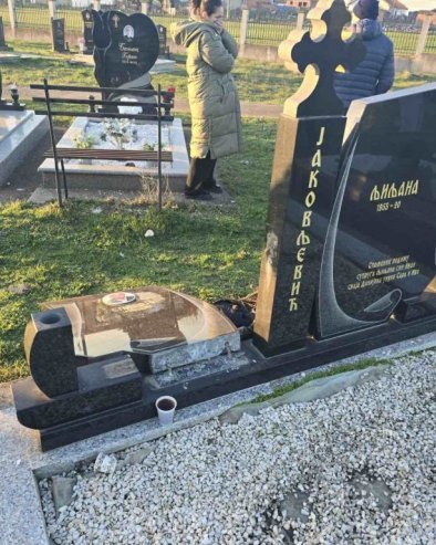 МИРА НЕМАЈУ НИ МРТВИ СРБИ: Шиптарски вандали оскрнавили српско гробље крај Обилића