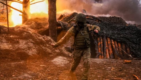 ДЕО ПЛАНА ЈЕ ДА УКРАЈИНА БУДЕ ЧЛАНИЦА ЕУ ОД 1. ЈАНУАРА 2027. ГОДИНЕ Вучић открио - Шта је део плана за решење сукоба Русије и Украјине