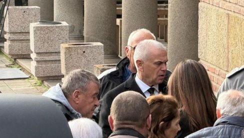 САХРАНА ЈОВАНА ТЕРЗИЋА (ФОТО/ВИДЕО)