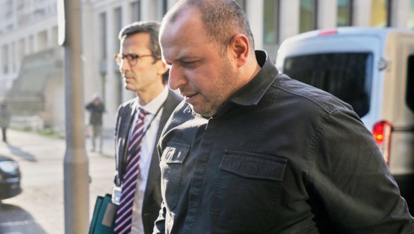 ЗАВРШЕНИ АМЕРИЧКО-УКРАЈИНСКИ РАЗГОВОРИ Умеров: Конструктивни преговори; Ројтерс: Главни спор око питања територија