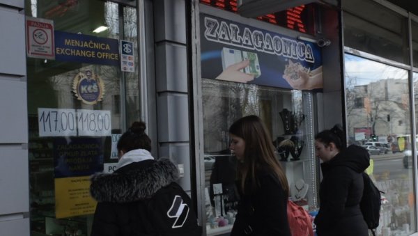 НЕМА ПРОБЛЕМА СА КУРСОМ Вучић: Имамо 36,3 милијарди евра резерви, годинама можемо да бранимо курс динара