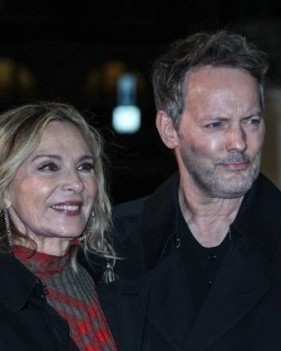 ЧУВЕНА САМАНТА (69) УЖИВА НА МЕДЕНОМ МЕСЕЦУ: После венчања са 14 година млађим изабраником објавила вреле фотке са Малдива