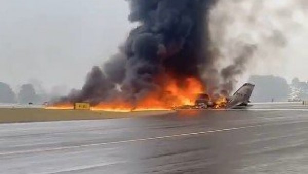 ЈЕЗИВ СНИМАК НАКОН ПАДА АВИОНА У АМЕРИЦИ: Стравична експлозија, најмање пет погинулих (ВИДЕО)