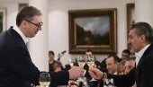 VUČIĆ PRIREDIO SVEČANU VEČERU U ČAST KAVELAŠVILIJA: Prilika da otvorimo i teme koje prevazilaze politiku