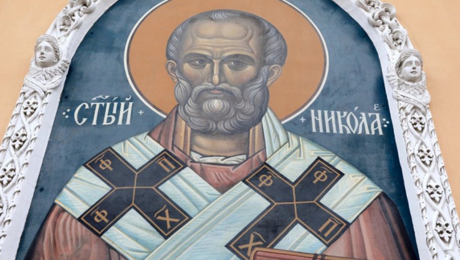 ОВО ЈЕ НАЈМОЋНИЈА МОЛИТВА ЗА НОВАЦ: Ево које речи се изговарају Светом Николи за чуда