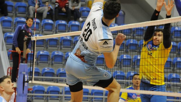 „МУСКЕТАРИ“ ВРЕБАЈУ ПОБЕДУ: Одбојкаши краљевачке Рибнице гостују екипи Косовске Митровице