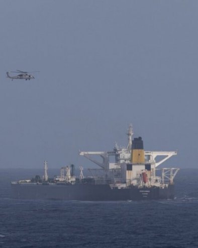 СТРАТЕШКА ПОРУКА МОСКВИ, ПЕКИНГУ И ТЕХЕРАНУ Американци сада запленили кинески танкер код Венецуеле, отворени изазов међународном праву (ВИДЕ