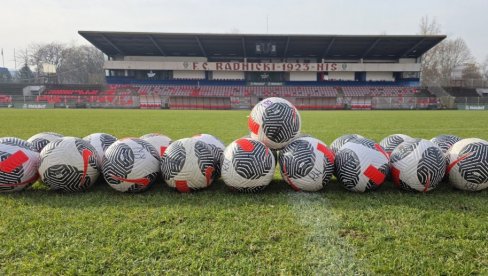 BRUSE FORMU SA NOVIM TRENEROM: Radniči otputovao u Tursku