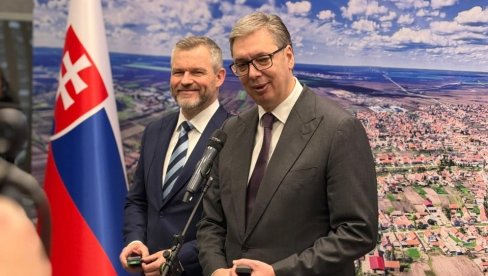ВУЧИЋ И ПЕЛЕГРИНИ У БАЧКОМ ПЕТРОВЦУ: Србија ће финансирати изградњу Словачке куће у Новом Саду (ВИДЕО)