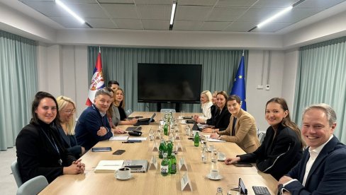 BRNABIĆ SAOPŠTILA SJAJNE VESTI: Srbija druga u Evropi i šesta u svetu po indeksu tehnološke zrelosti javne uprave! (FOTO)