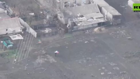 OVAKO JE OSLOBOĐENA ANDREJEVKA: Isplivao snimak sa lica mesta, tokom borbi očišćeno oko 510 zgrada i objekata (VIDEO)