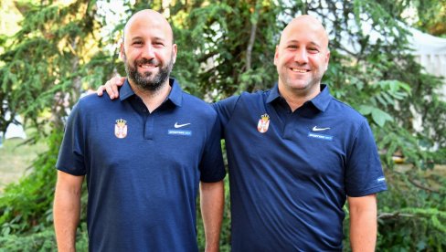 SRBIJA NA PRVOM MESTU:  Braća Stefan i Miloš Ćirić u stručnom štabu selektora vaterpolo reprezentacije Uroša Stevanovića