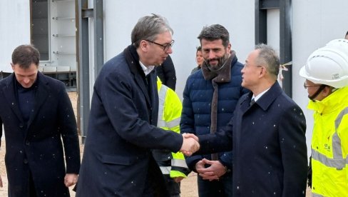 OVO ĆE BITI MOST LEPOTICA: Vučić obilazi radove na izgradnji Novog savskog mosta (VIDEO)