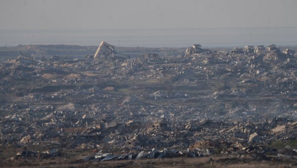 ИЗРАЕЛ СЕ НИКАДА НЕЋЕ У ПОТПУНОСТИ ПОВУЋИ ИЗ ГАЗЕ Огласио се Кац: Безбедносна зона чак и у другој фази споразума (ВИДЕО)