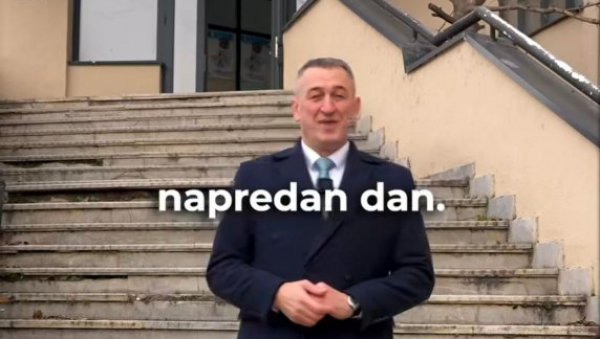 РАШИЋ МАМИ СРБЕ У ОГРАНАК ТЕРОРИСТИЧКЕ ОВК У ЈУЖНОЈ МИТРОВИЦИ: Спреман на све само зарад гласова на изборима (ФОТО)