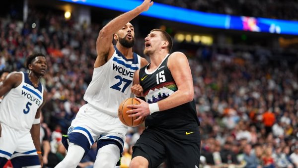 ЦЕЦА, НИКОЛА ЈОКИЋ И СРБИЈА: Овако су из Денвера честитали Нову годину (ВИДЕО)