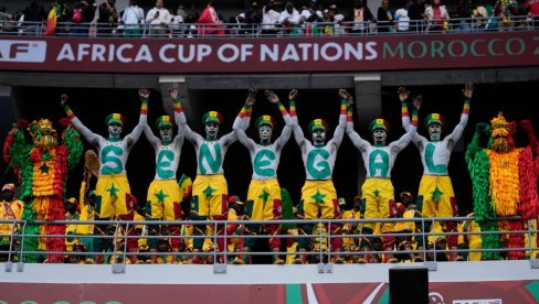 NAVIJAČI SENEGALA ODUŠEVILI SVET: Evo šta su uradili na Afričkom kupu nacija (VIDEO)