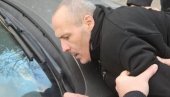 PRVA SLIKA UHAPŠENOG NAPADAČA SA NOVOG BEOGRADA: Policajci ga uhvatili u Rakovici, tereti se za Teško ubistvo u pokušaju