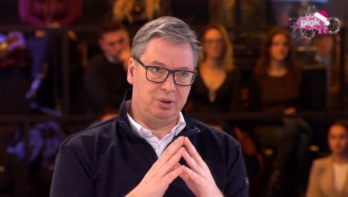 ЗАР ТАКВИ ДА НАМ ВОДЕ ЗЕМЉУ? Вучић о претњама Александра Дикића