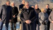 ОД БЕОГРАДА ДО ГОЛУПЦА ЗА САТ И 15 МИНУТА Вучић обишао радове на Дунавском коридору: До новембра све готово (ВИДЕО)