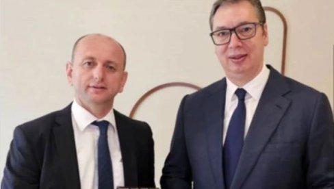 УВЕК САМ БИО И БИЋУ УЗ СВОЈЕ ПРИЈАТЕЉЕ Вучић: Данас је ухапшен лидер српског народа Милан Кнежевић - бранио је вољу народа