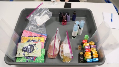 UHAPŠENA AMERIKANKA NA SARAJEVSKOM AERODROMU: Pronađane skrivene nedozvoljene supstance