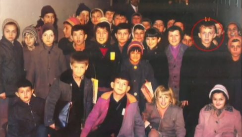 POGLEDAJTE KAKO JE VOJISLAV ŠEŠELJ IZGLEDAO KAO DETE: Čak je i lider radikala nekada bio mali (FOTO)