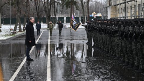 ВОЈНИ ВРХ РЕФЕРИШЕ ПРЕДСЕДНИКУ: Стање и способности Војске Србије