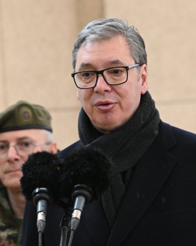 ВУЧИЋ О ПОНОВНОМ УВОЂЕЊУ ВОЈНОГ РОКА: Снажићемо одбрану земље, и утицати на васпитање, одговорност и озбиљност