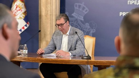 SVESNI SMO KOMPLEKSNOSTI I SLOŽENOSTI Vučić nakon sednice: Nama kao maloj zemlji ostaje da se za to zalažemo