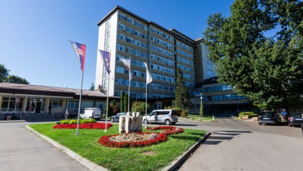 ПРВЕ БЕБЕ У СУБОТИЦИ ДЕЧАЦИ:  Одлуком Градоначелника, све бебе рођене 1. јануара дарују се са по 300.000 динара