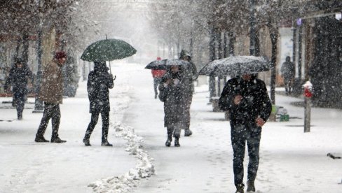 ВЕЈАЋЕ СНЕГ, ОТВОРИЋЕ СЕ БЕЧКА ВРАТА Ово је месечна прогноза за фебруар - Очекује нас обрт