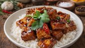 TOFU SA BELIM LUKOM: Jelo puno teksture i arome