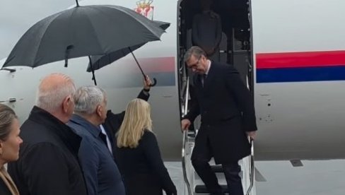 VUČIĆ STIGAO U MOSTAR: Dočekala ga Željka Cvijanović (VIDEO)