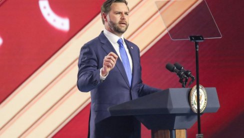 ЗНАМО ДА ЈЕ ПОВРЕЂЕН  Џеј Ди Венс о иранском врховном вођи