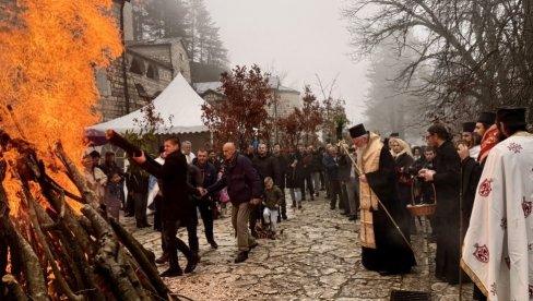RADOST BOŽIĆA: Ovako se slavilo u Crnoj Gori