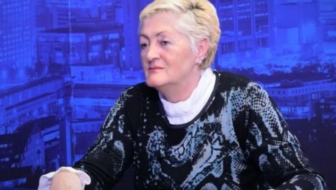 OTKRIVENI DETALJI SMRTI INTERNET ZVEZDE: Jovanki Jolić pozlilo na ulici