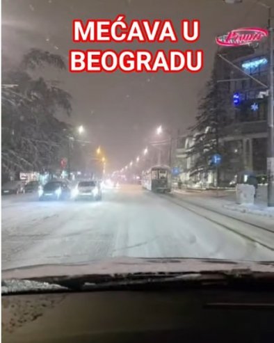 ПРОВОЗАЛИ СМО СЕ ПО НАЈВЕЋОЈ МЕЋАВИ КРОЗ БЕОГРАД: Овако изгледају улице главног града (ВИДЕО)