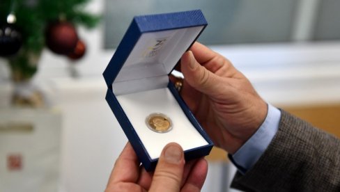 DUKAT PRVOJ BEBI ROĐENOJ NA BOŽIĆ: U Čačku darovan dečak Maksim