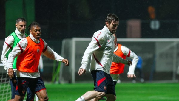 СНЕГ ОКОВАО СРБИЈУ, А ЗВЕЗДА... Скроз неочекиване сцене на припремама црвено-белих