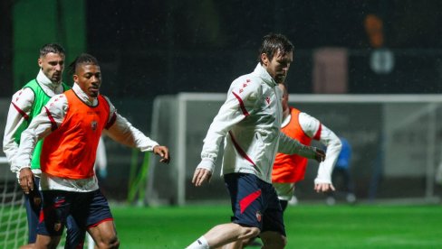 SNEG OKOVAO SRBIJU, A ZVEZDA... Skroz neočekivane scene na pripremama crveno-belih