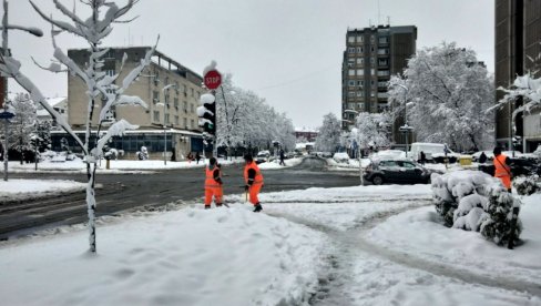 У ОВОМ ГРАДУ ТЕПЕРАТУРА ПАЛА И НА -20: РХМЗ ниже упозорења - Овакву зиму дуго нисмо видели