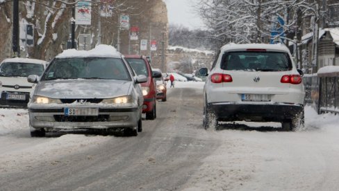 VOZAČI, OPREZ! Važan apel za one koji kreću na put