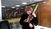 BOLEST SPREČILA DOLAZAK OSUMNJIČENOG: Postupak za krađu skupocene violine odložen za 27. maj