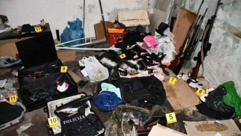 ARSENAL ŠVERCUJU IZ DVA PRAVCA: Naoružanje nađeno u Zemunu u garaži fitnes trenera najverovatnije stiglo iz BiH i sa Kosmeta