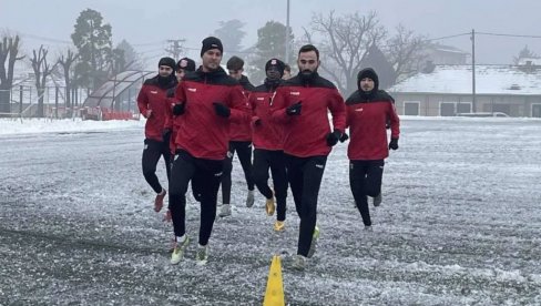 OFK VRŠAC POČEO PRIPREME: Domaći stadion, pa selidba u Međugorje